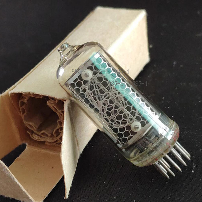 Diy Electronics Logo - ساعة أنبوبية إلكترونية بتصميم ريترو مع